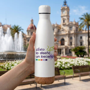 Botella "¿Ésto lo diseñó un becario?"