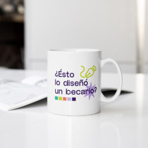 Taza "¿Ésto lo diseñó un becario?"