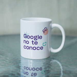 Taza "Google no te conoce"