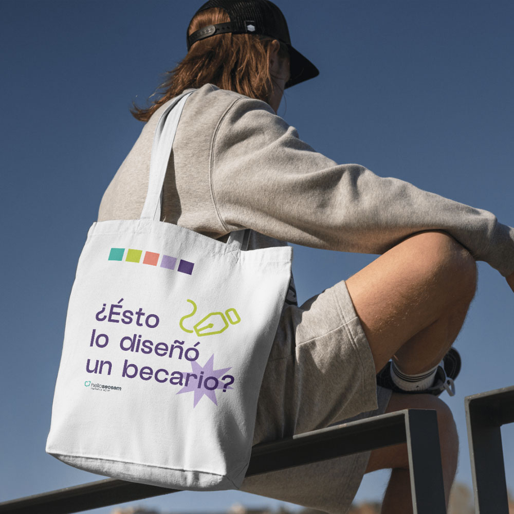 totebag-esto-diseno-un-becario