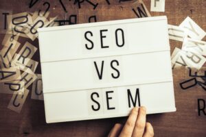SEO y SEM, qué servicio elegir para mejorar el posicionamiento web